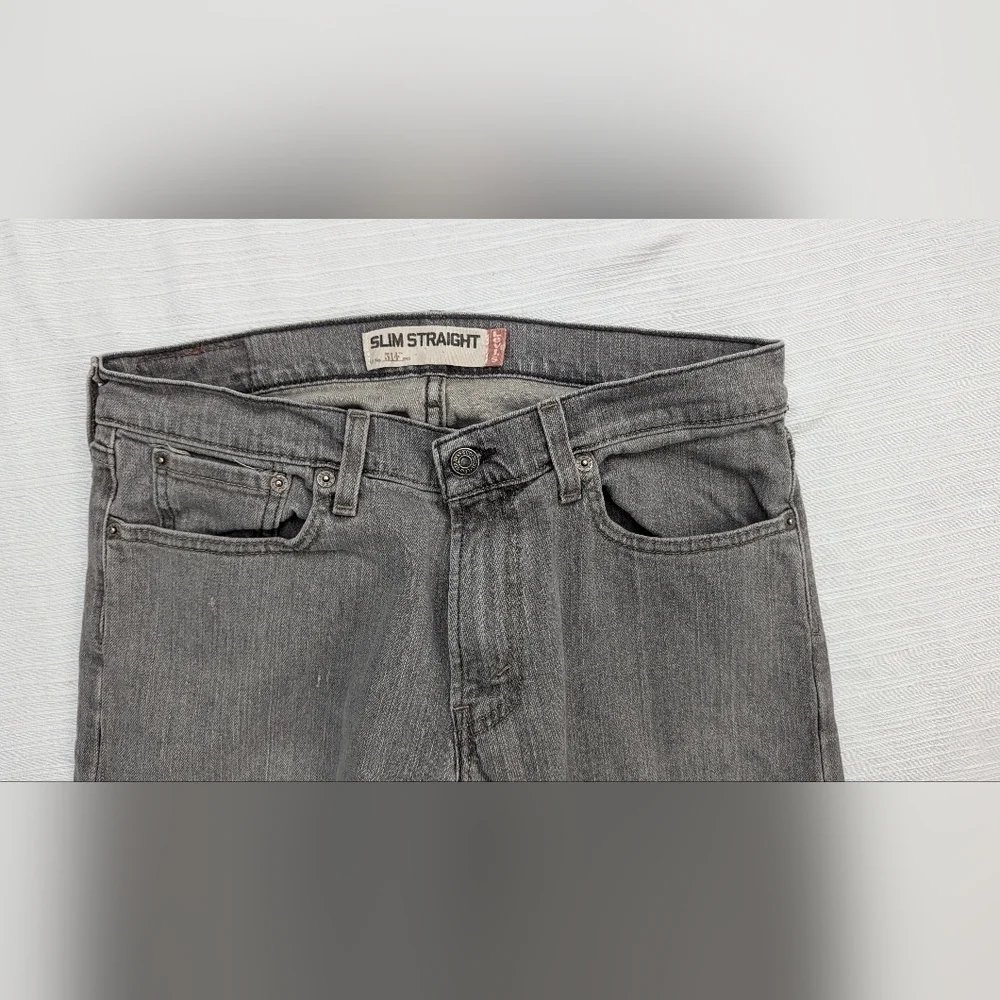 Levi’s 514 Man's Slim Straight Jeans Size W32 L30
